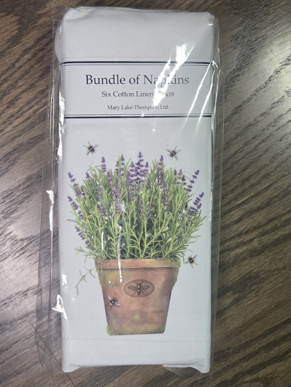 New! Mary Lake-Thompson Cotton Linen napkins. Package of 6.